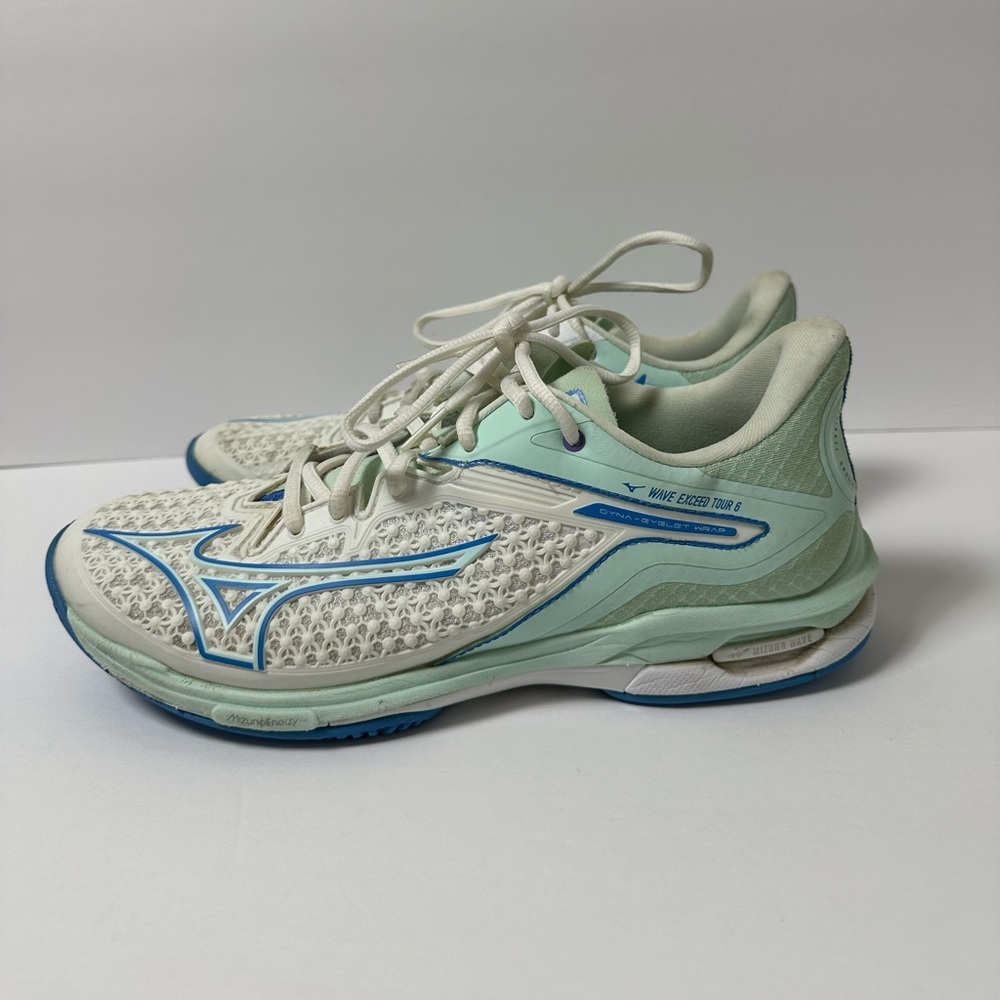 Mizuno Wave Exceed Tour 6 AC Women’s Tennis Shoes White & Blue Sz 9.5